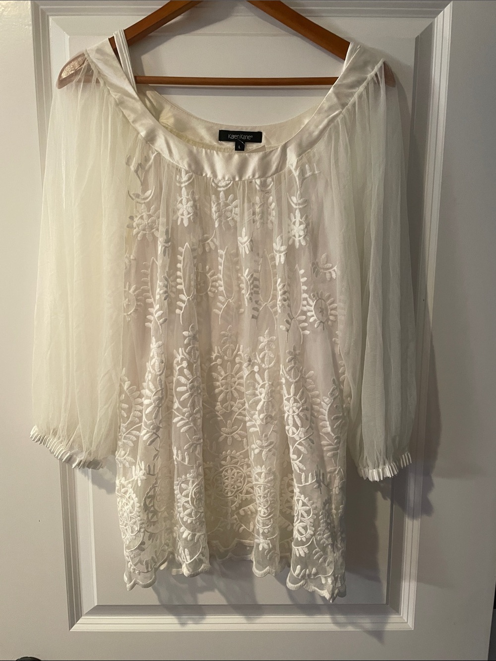 Karen Kane Ivory Sheer Embroidered Peasant Blouse